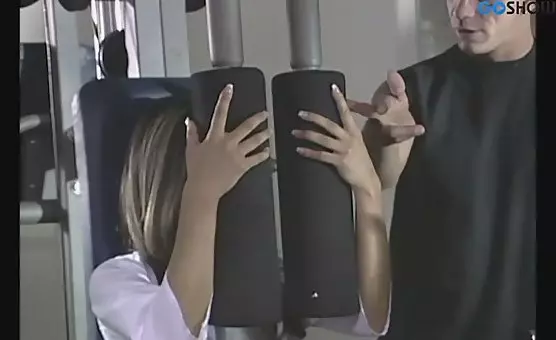 Sporty Asian Enjoys Intense Oral Pleasures