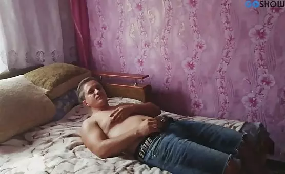 Eager Man Jerks Off Alone