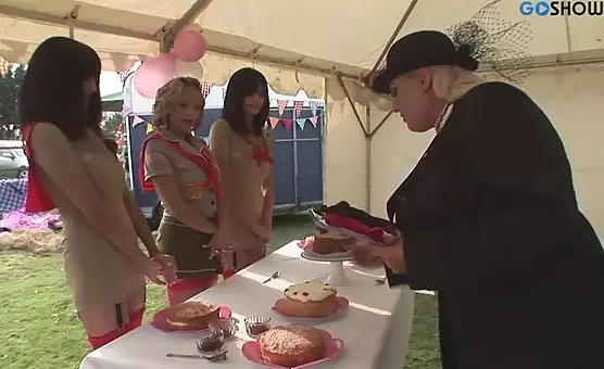 Sweet BBW Orgy Eating Cakes and More