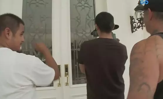 ファイニング - Wild and Loud Fucking Orgies at Home