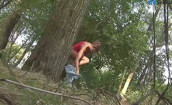 Threesome with Passionate Peeping and Naughty Fucks